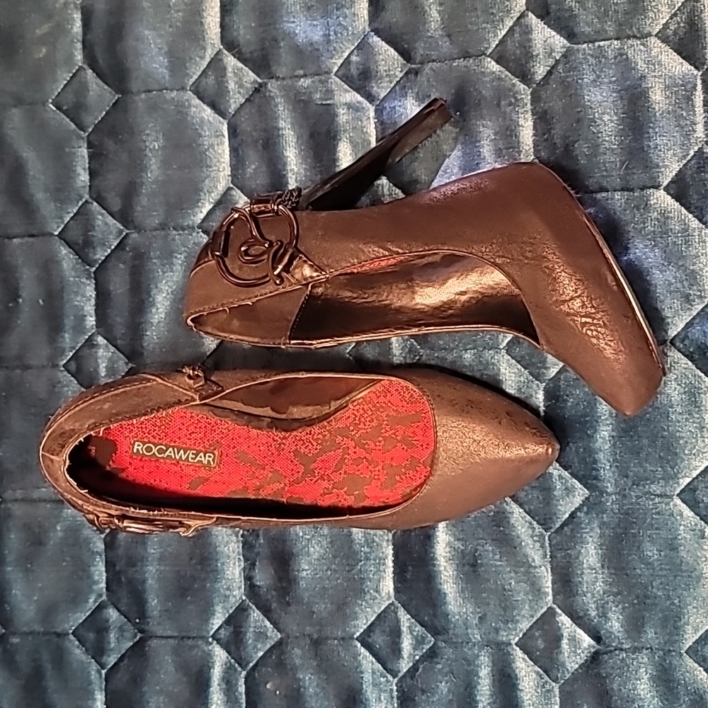 Rocawear heels size 8.5